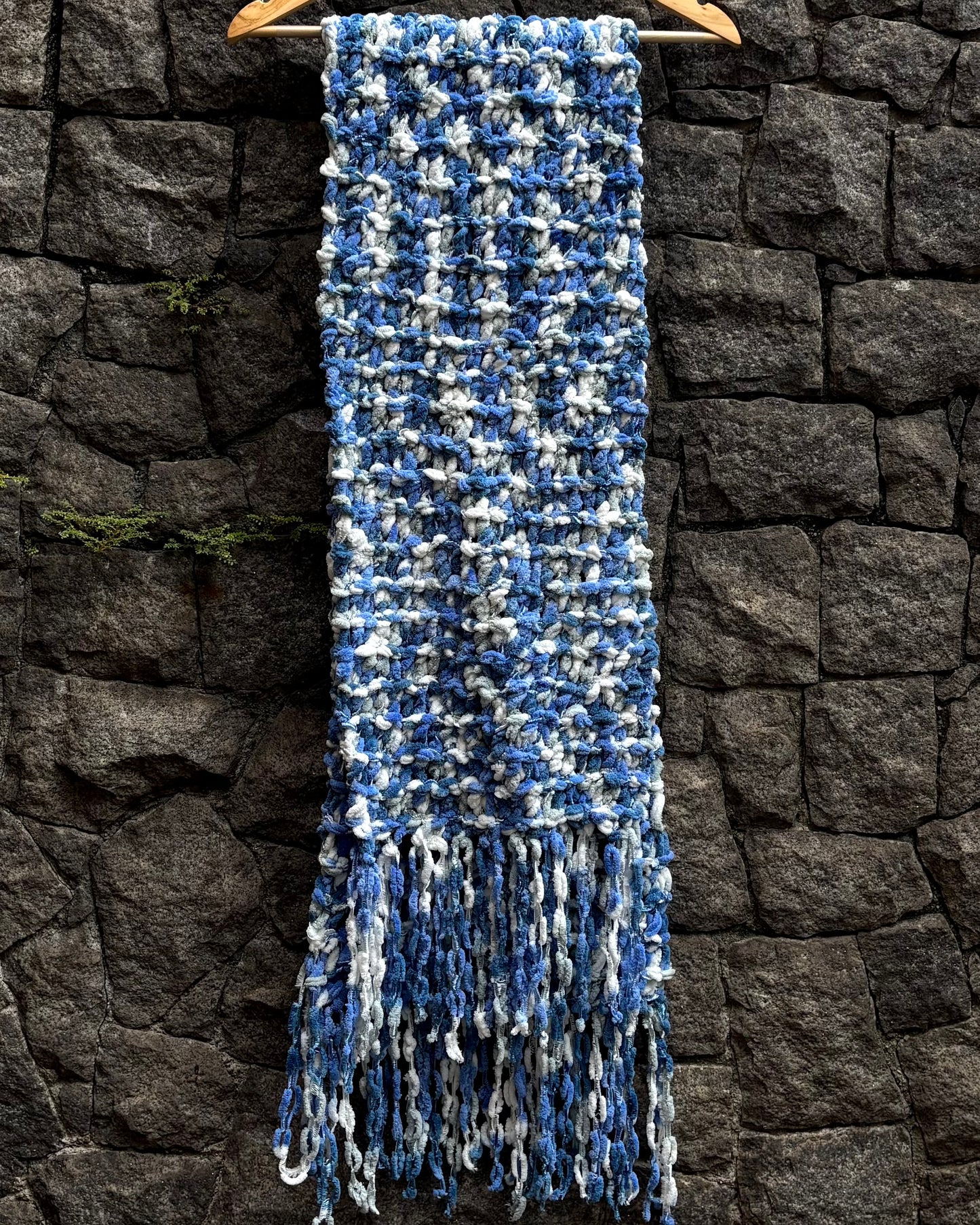 cachecol tricô | 100% feito a mão • azul/branco - Fuá Ateliê