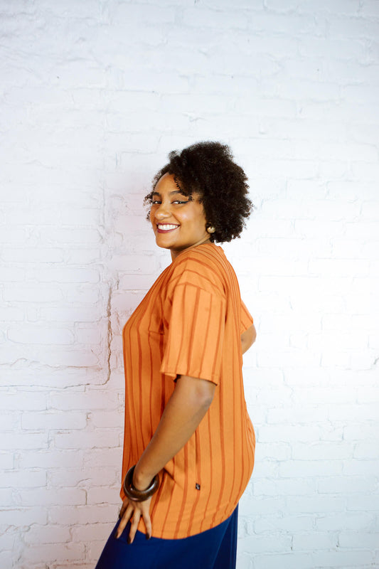 Crua | Blusa solta • algodão laranja - Fuá Ateliê