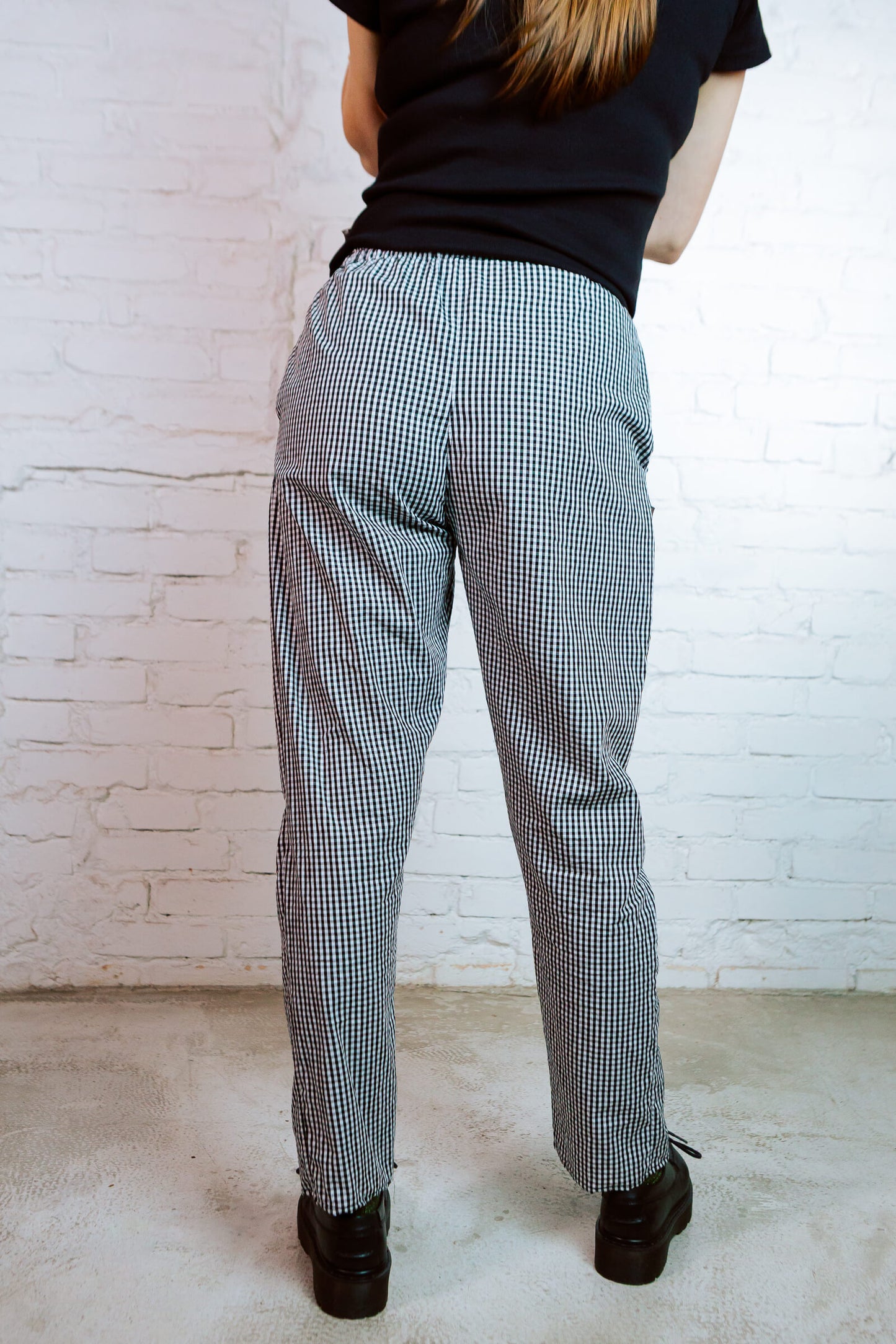 PAN Longa | Calça longa alfaiataria • tricoline xadrez P&B - Fuá Ateliê