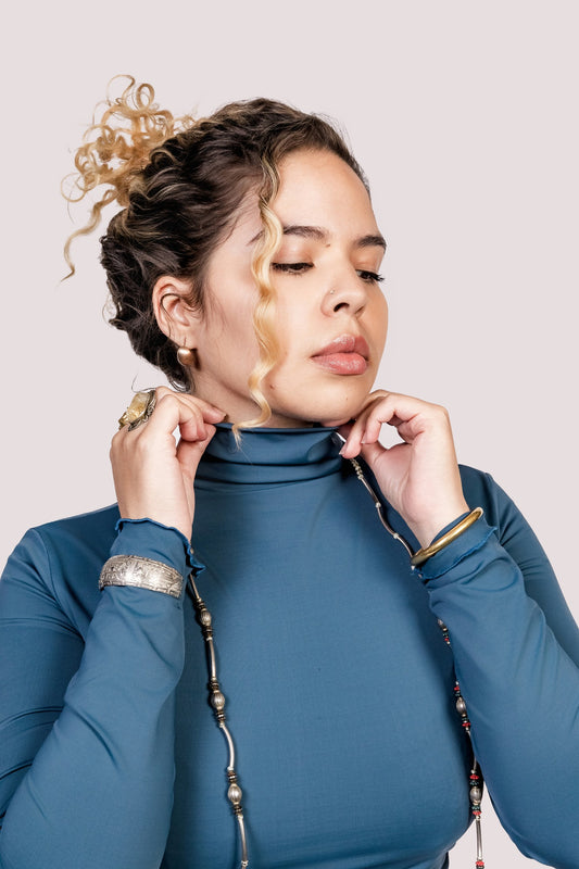 Anna | Blusa Manga Longa Poliamida Justa - Fuá Ateliê