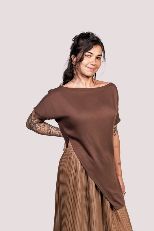 Triângulo Assimétrica | Blusa Viscose Barra Longa - Fuá Ateliê