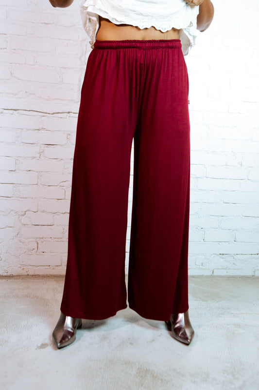Invertida | Calça wide leg barra extra larga 󠁯•󠁏󠁏 viscolycra vinho - Fuá Ateliê