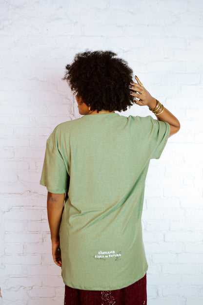 Fusão | Camiseta oversized dupla face 󠁯•󠁏󠁏 cânhamo verde - Fuá Ateliê