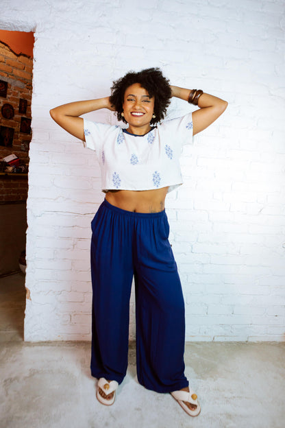 Caminhante | Cropped oversized 󠁯•󠁏󠁏 algodão BCI - Fuá Ateliê